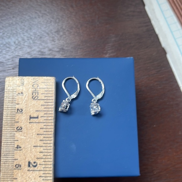 Silver drop earrings - Picture 4 of 4